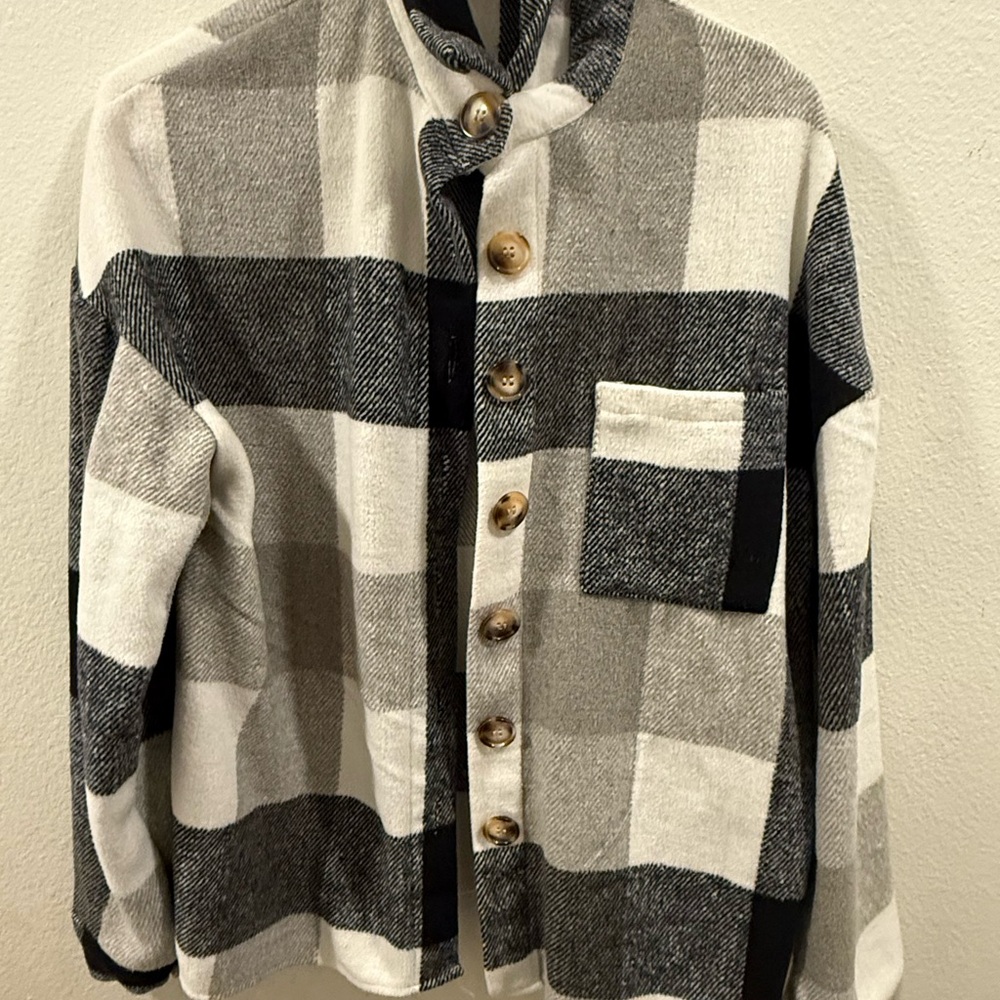 Chic Plaid Button-Up Shacket